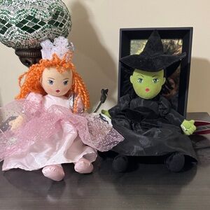 Barnes and Noble Exclusive Madame Alexander WickedWitch and Glinda Plush Dolls